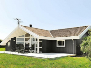 Contemporary Holiday Home in Ebberup with Terrace in Helnæs By